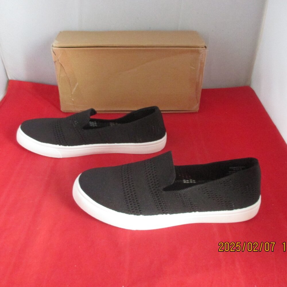 Journee Collection Women's Meika Knit Sneakers $35 -US Size 9 - Black - 1172